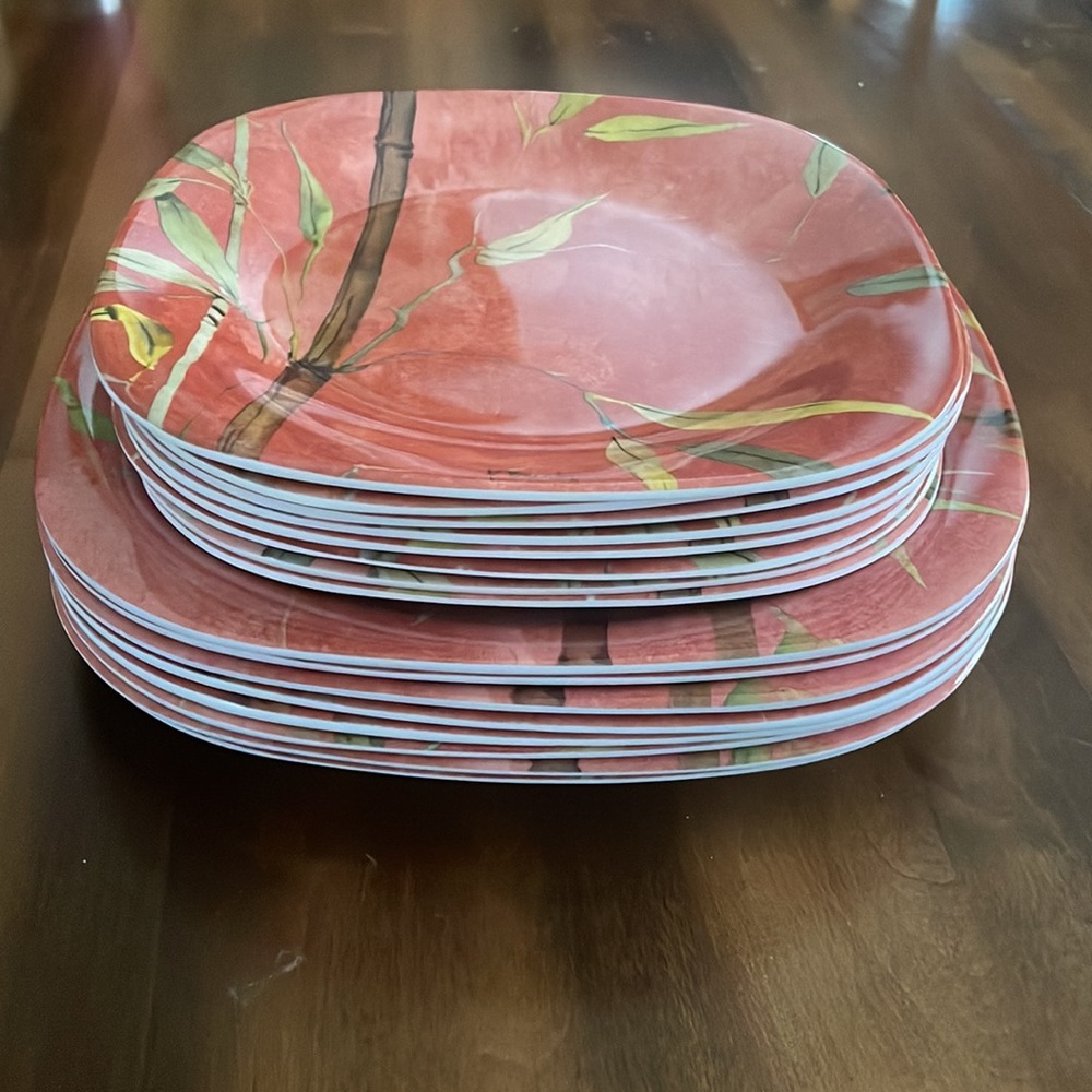 Melamine Dishes- 16 pieces